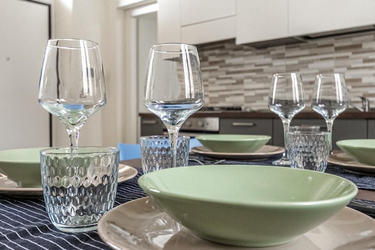 Al 33 Di Via Roma - Apartments كاردانو آل كامبو المظهر الخارجي الصورة